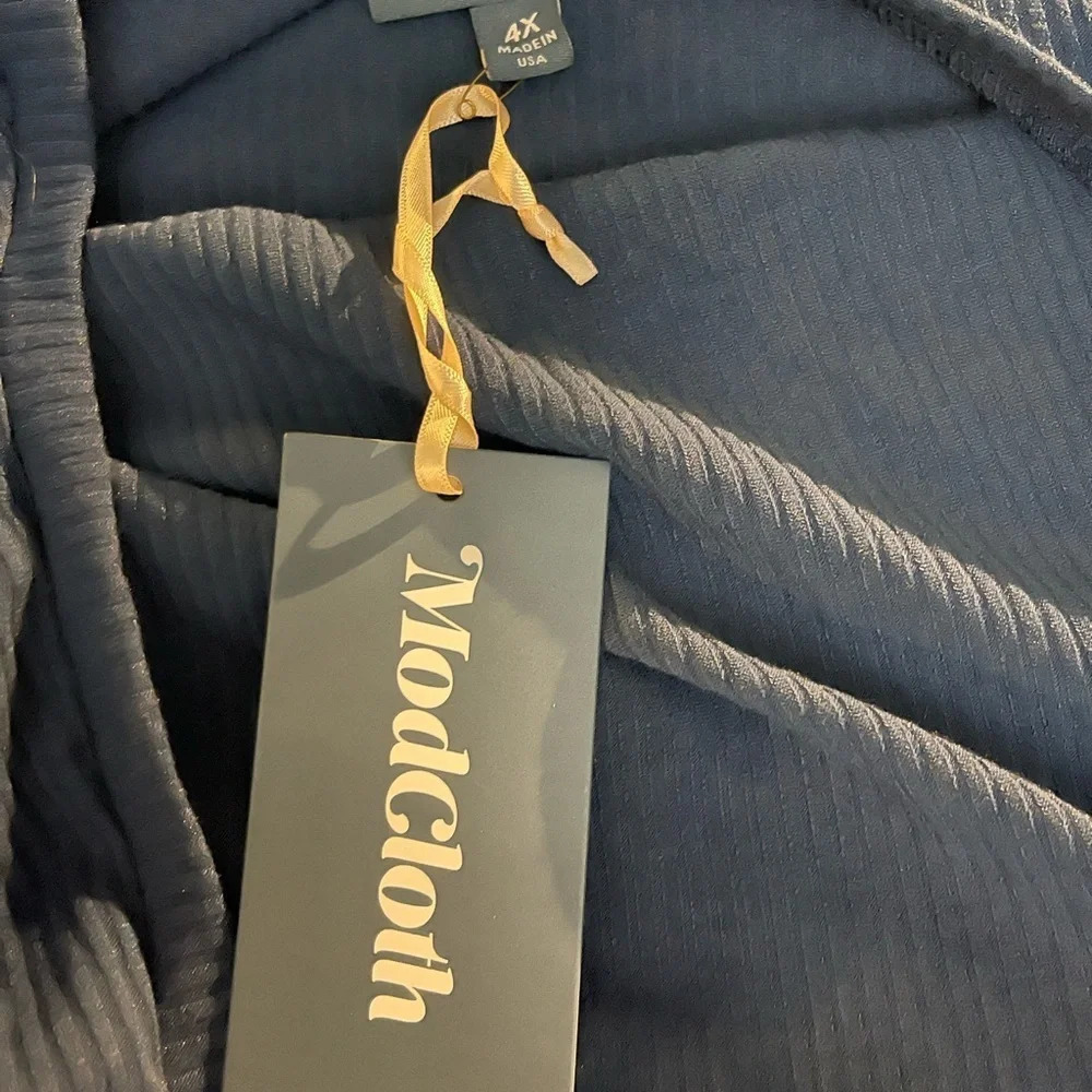 MODCLOTH Sweet Simplicity Long Sleeve Midi Dress, Size Small and Plus (4X), NWT - Picture 9 of 9